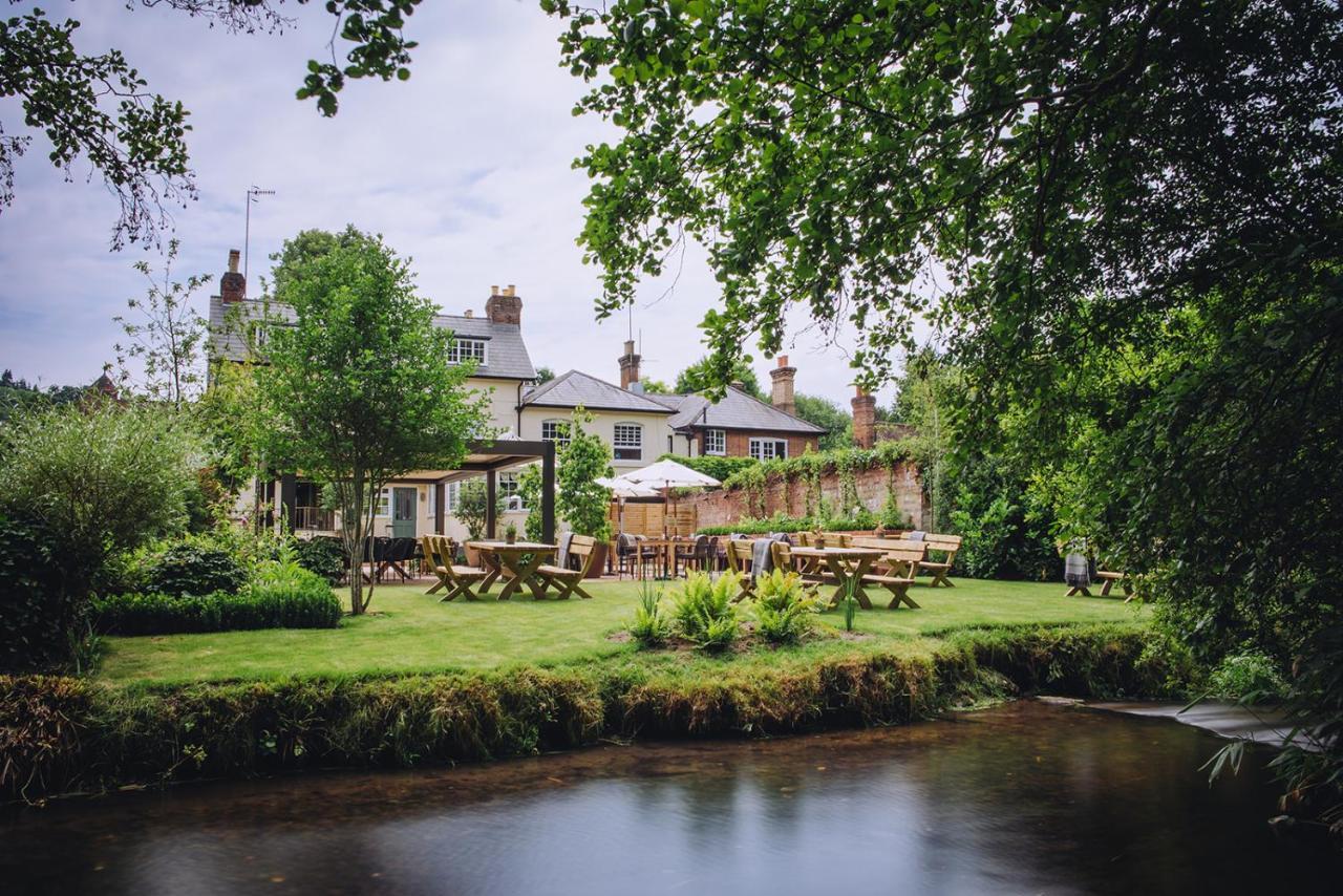 The Drummond At Albury Guildford Exterior foto